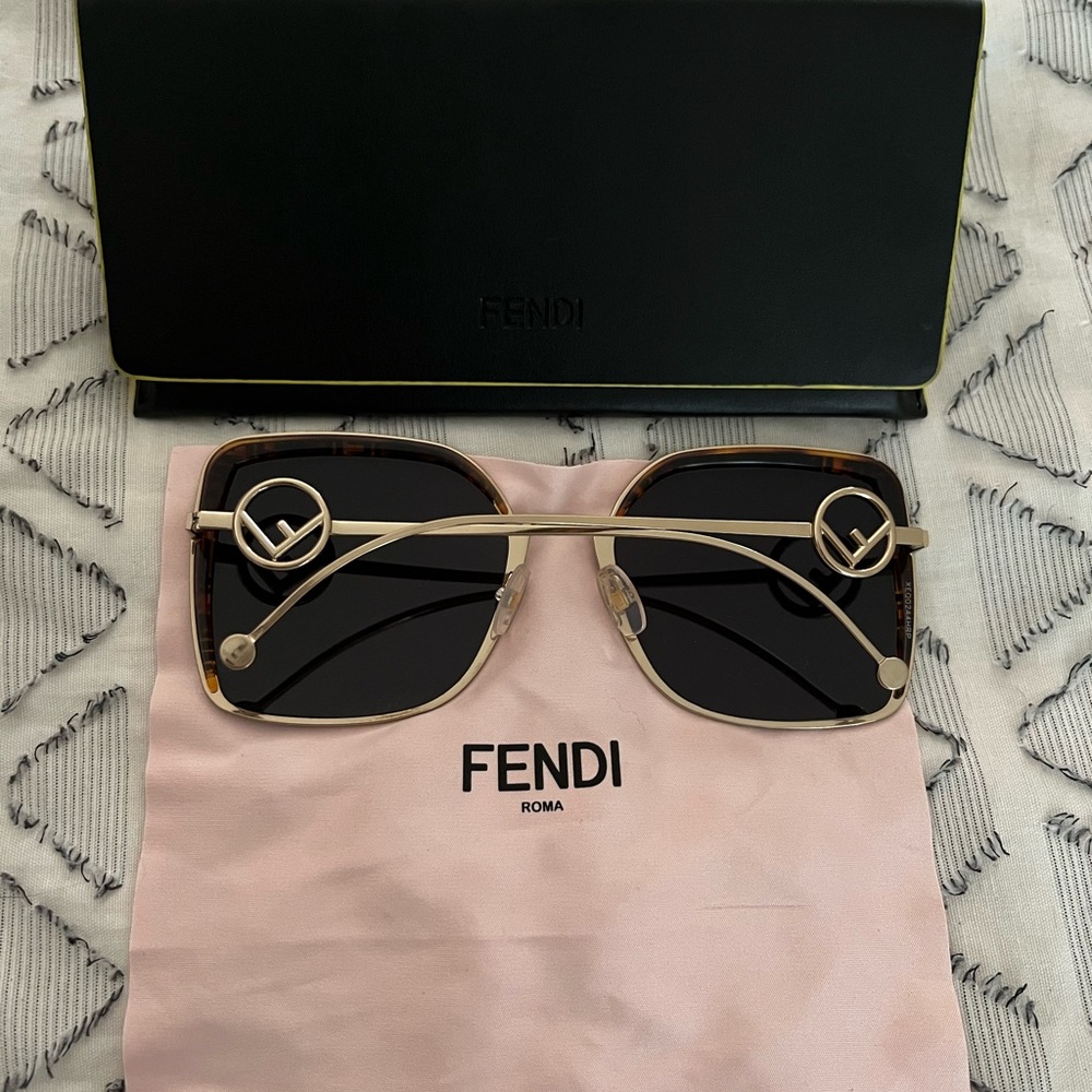 Fendi Glasses
